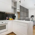 Urban - Great Location - Center - Mennica 166