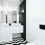 Urban - Great Location - Center - Mennica 166 公寓