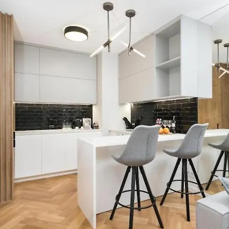 Urban - Great Location - Center - Mennica 166 Warszawa
