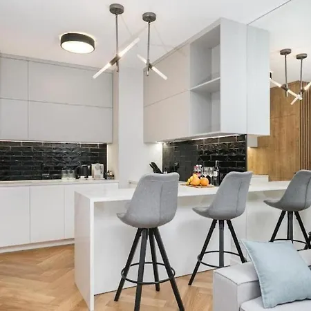 Urban - Great Location - Center - Mennica 166 Lägenhet Warszawa