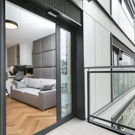 Urban - Great Location - Center - Mennica 166 * Warszawa